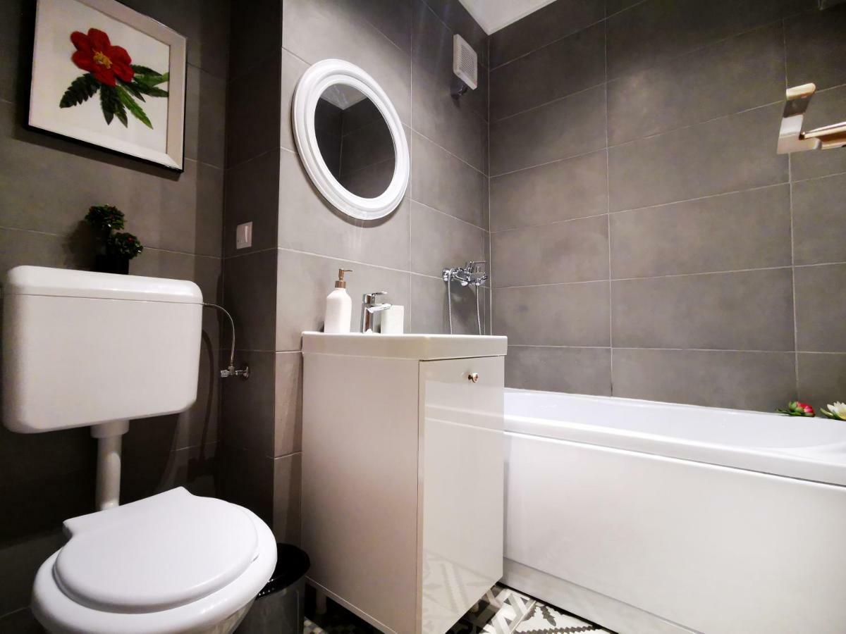 Sudului 106 By Mrg Apartments - Piata Sudului ブカレスト エクステリア 写真